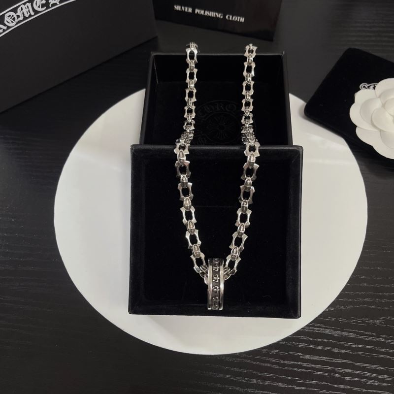 Ch**me He**ts necklaces
